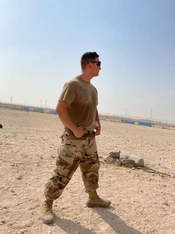 Wishing y’all a happy holidays!