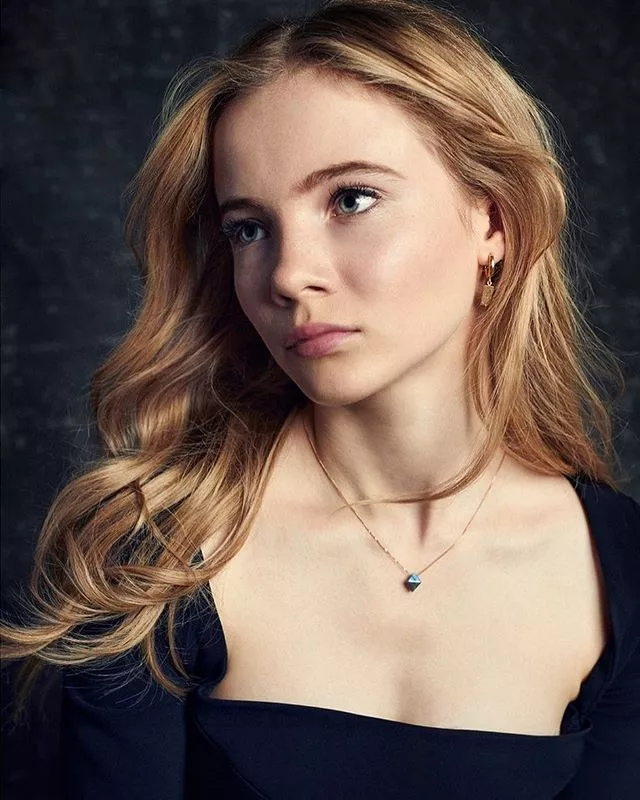 With the new season of the Witcher, let's appreciate the beauty of Freya Allan