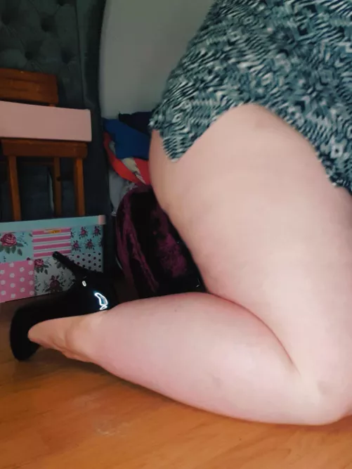Wobbly, nobble sexy Scottish cellulite Wobbly, nobble sexy Scottish cellulite