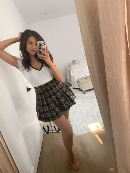 Woke up hard and craving poki, let's stroke for her, maybe itshafu too?