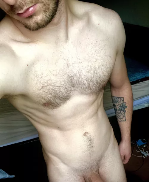 woke up late. woke up looking fucking hot though 💁♂️🖤