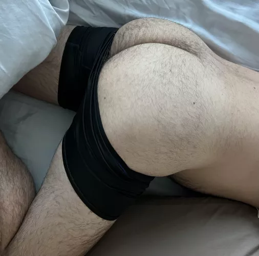 woke up wanting someoneβs hands on me