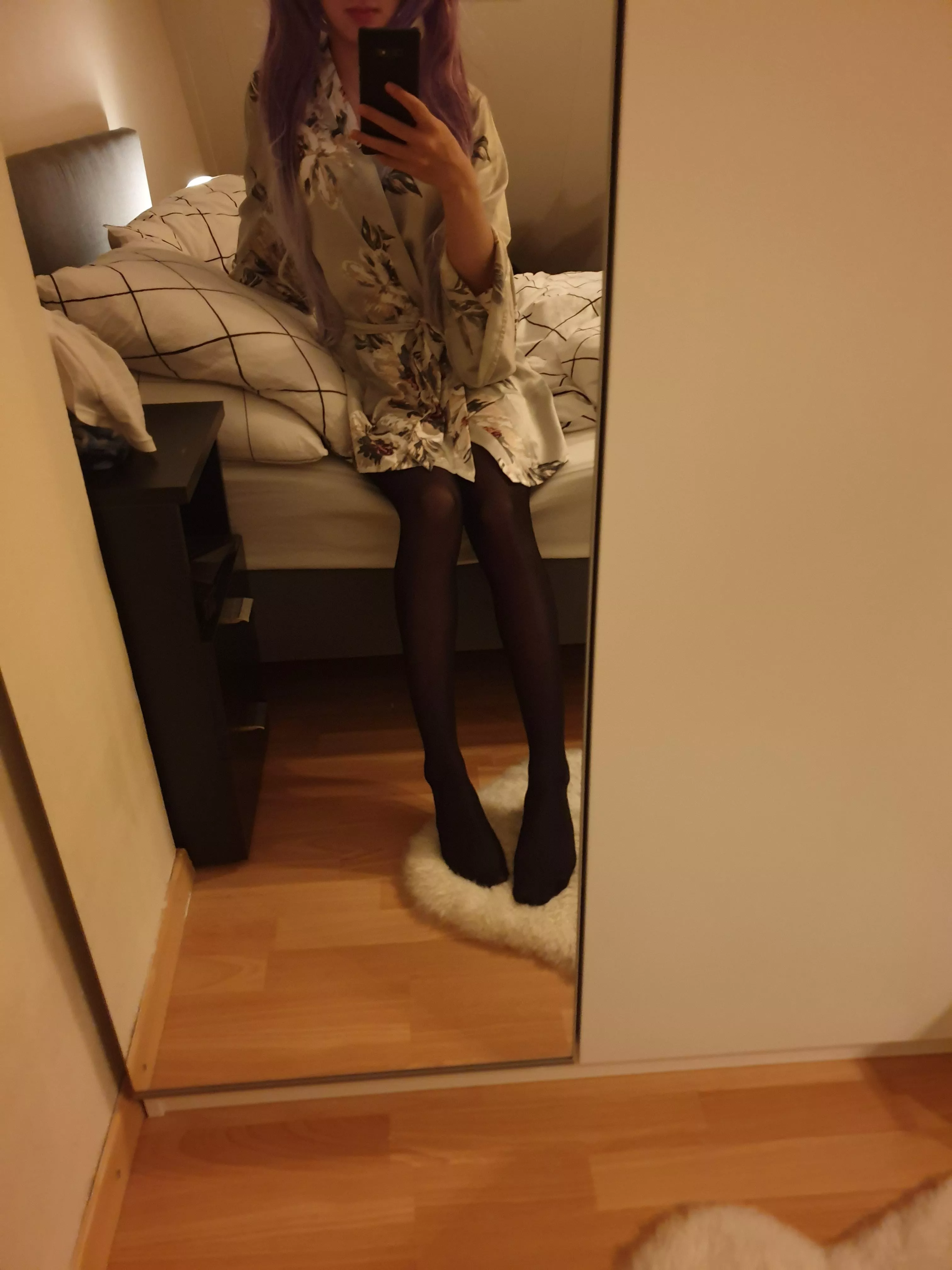 Wolford neon 40 and a cute kimono Wolford neon 40 and a cute kimono