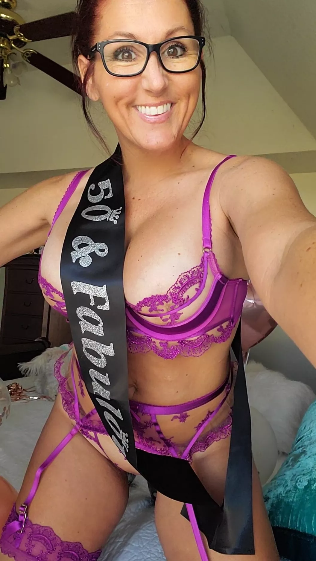 Women are definitely like wine, explains why it is a MILF's favorite drink! [50,F]