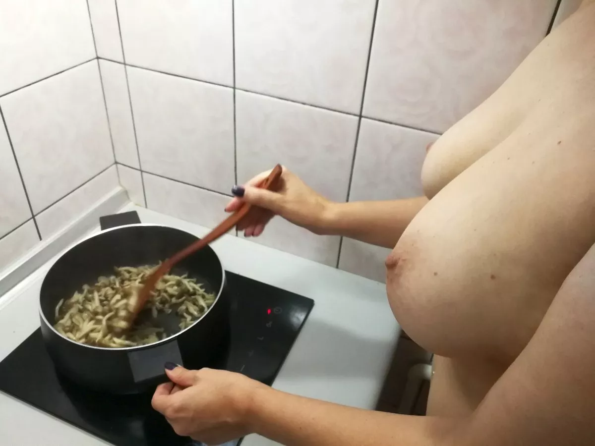 naked milf in kitchen hot porn