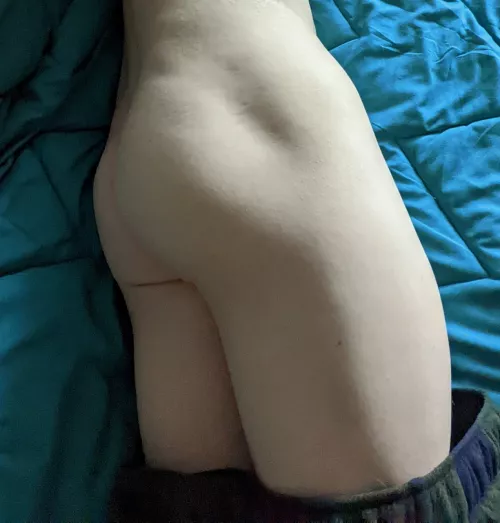 Women Have Always Told Me I Have A Cute Butt. Merry Christmas!