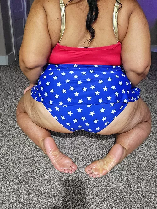 wonder feet. wonder feet.