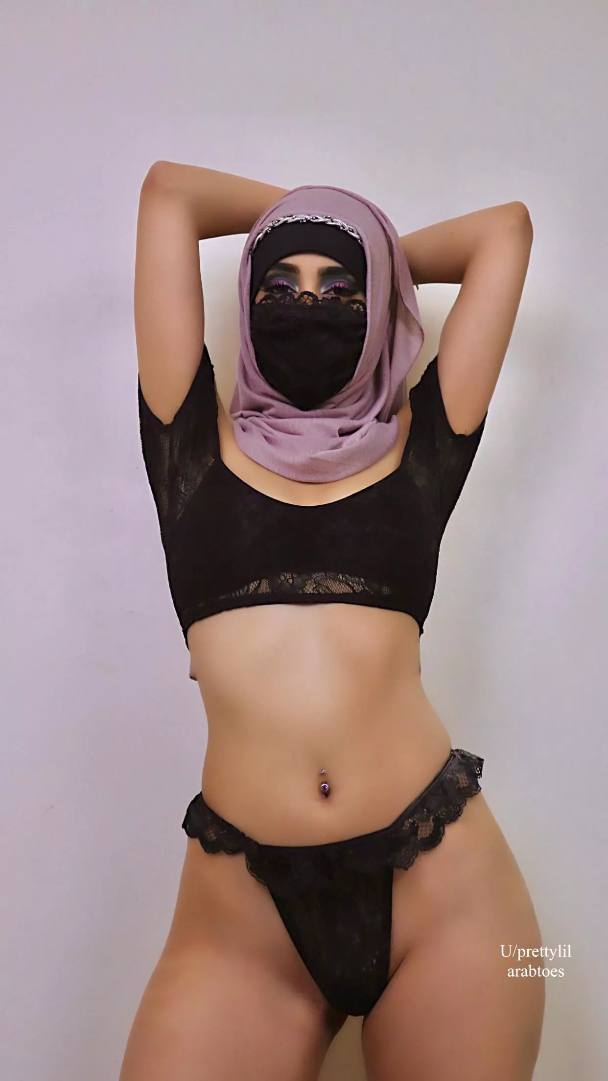 Wonder how many of you are into petite Muslim girls Wonder how many of you are into petite Muslim girls