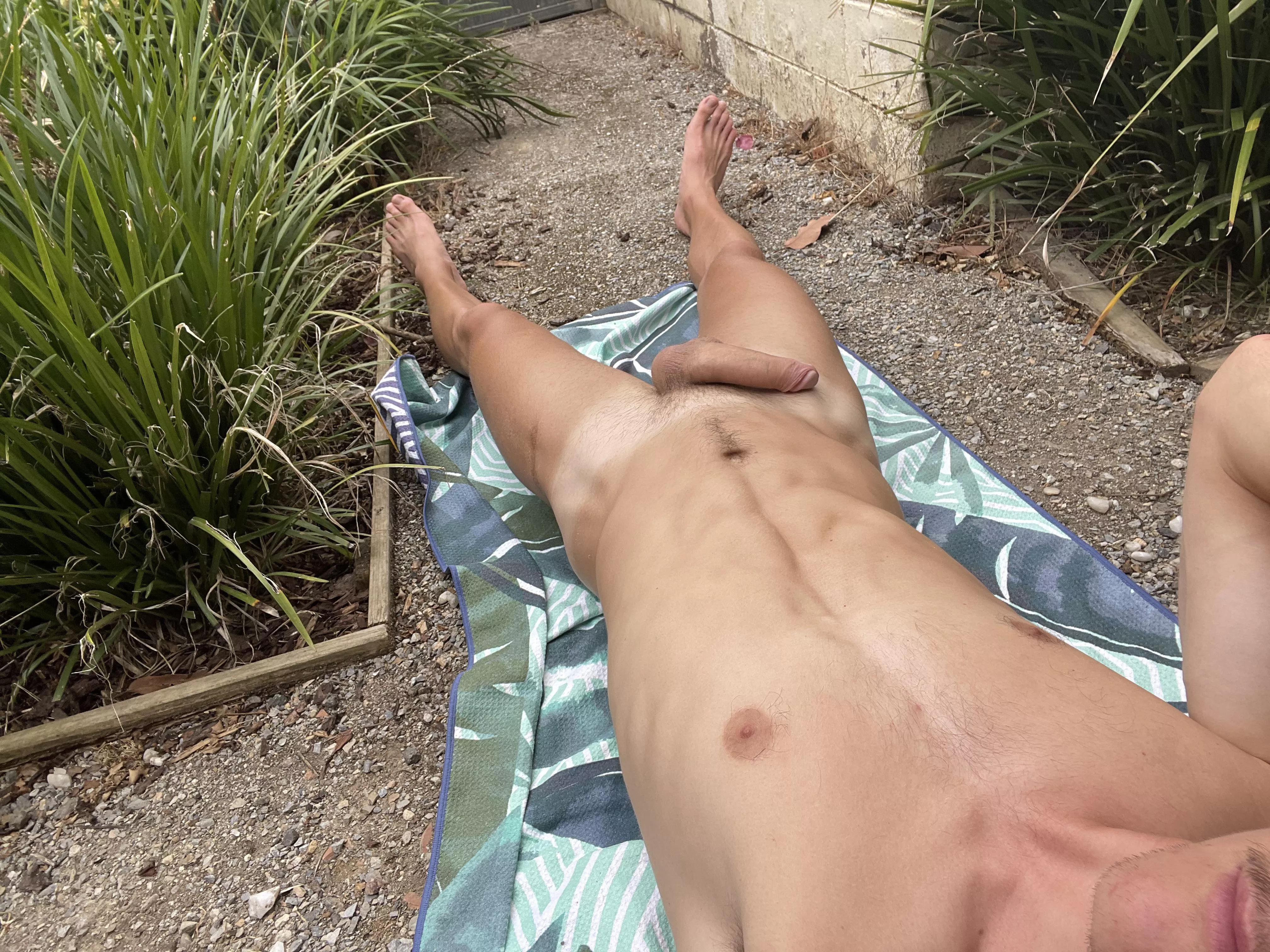 Wonder if my neighbours watched me through their window 👀