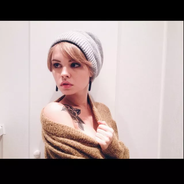 Wooly jumper (SFW and small) Wooly jumper (SFW and small)