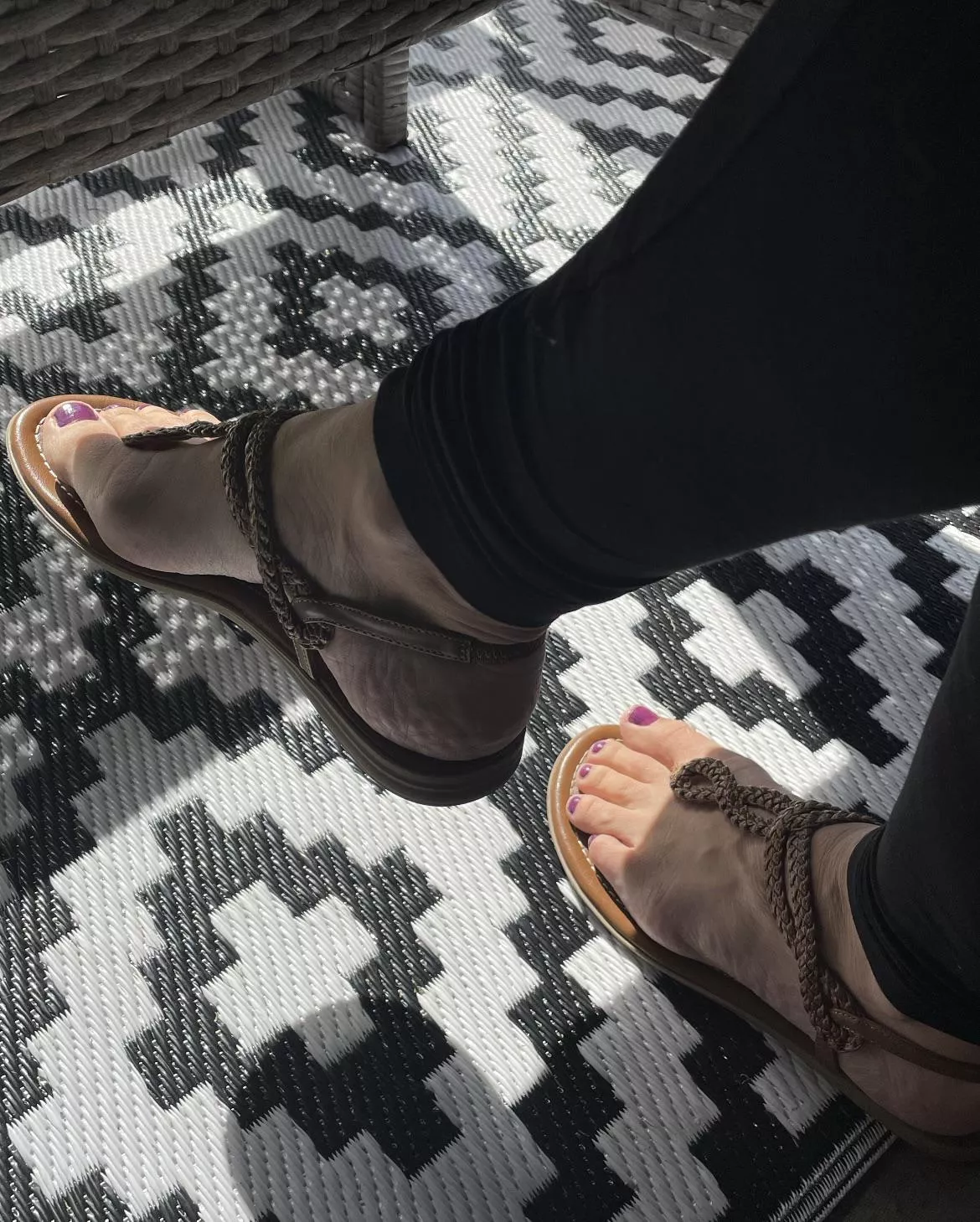 Work break. Are you looking at my feet - dirty boy Work break. Are you looking at my feet - dirty boy