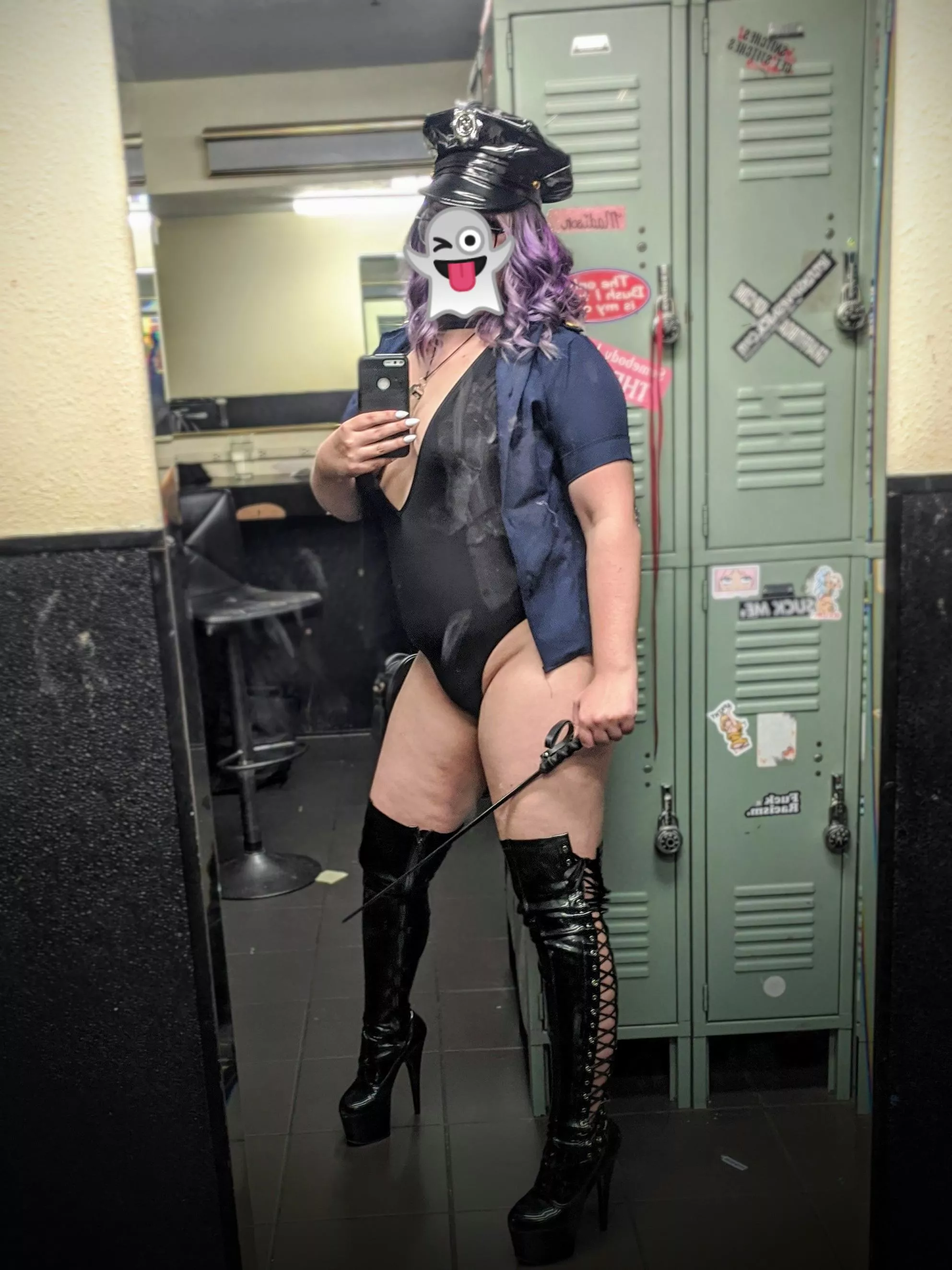 Work selfie! My stage name is Sarah Jane, and here is my impression of Amy Pond. Happy belated Halloween! 🎃🎃🎃