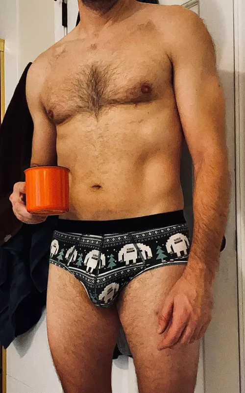 Worked out too long and running behind…. Train, please wait for me 🙏🏾