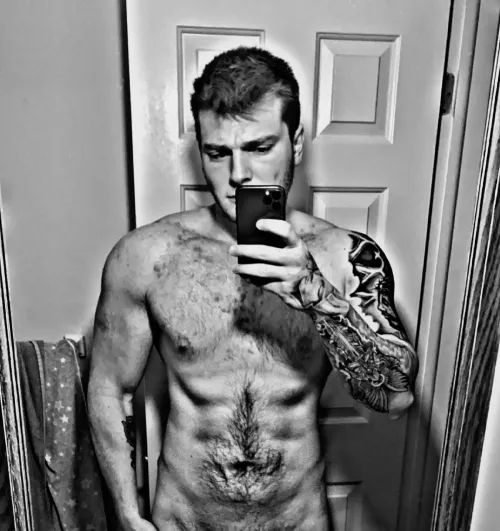 Working on getting my sleeve finished 😏