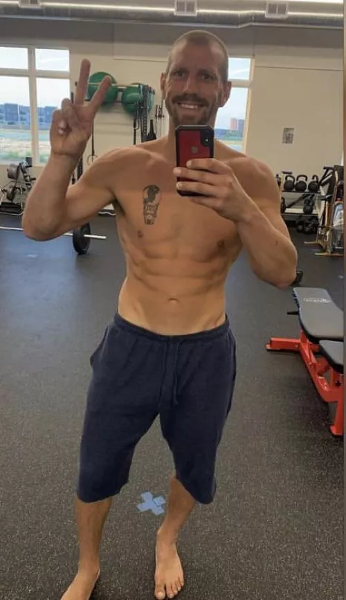 Workout is done. Who wants to hit the showers?!?! π π