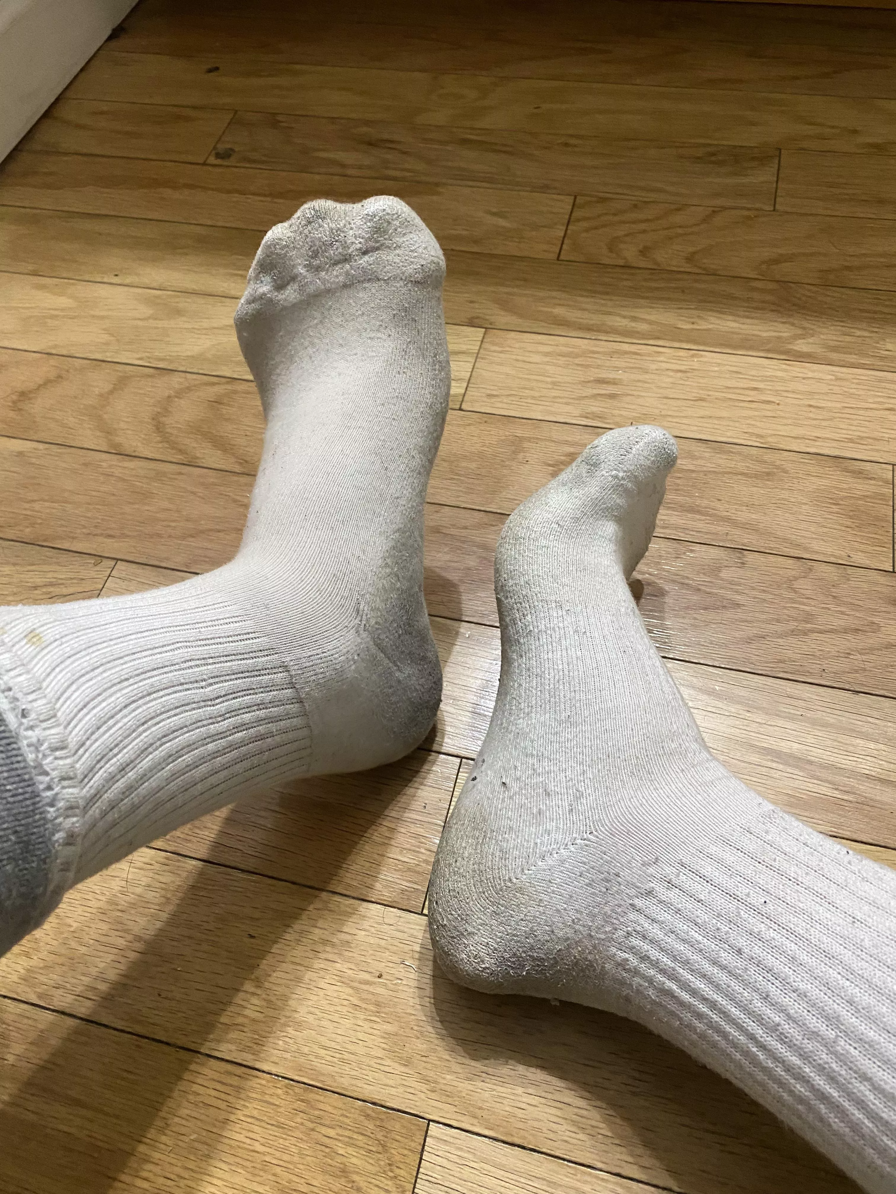 Worn for 3 days now, the musk got me horny as fuck, wish you could take a whiff?