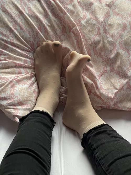 Worn through my morning shift, delicious and smelly ✨ want them?