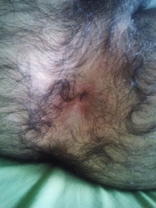 Worship my hairy hole, daddy👅