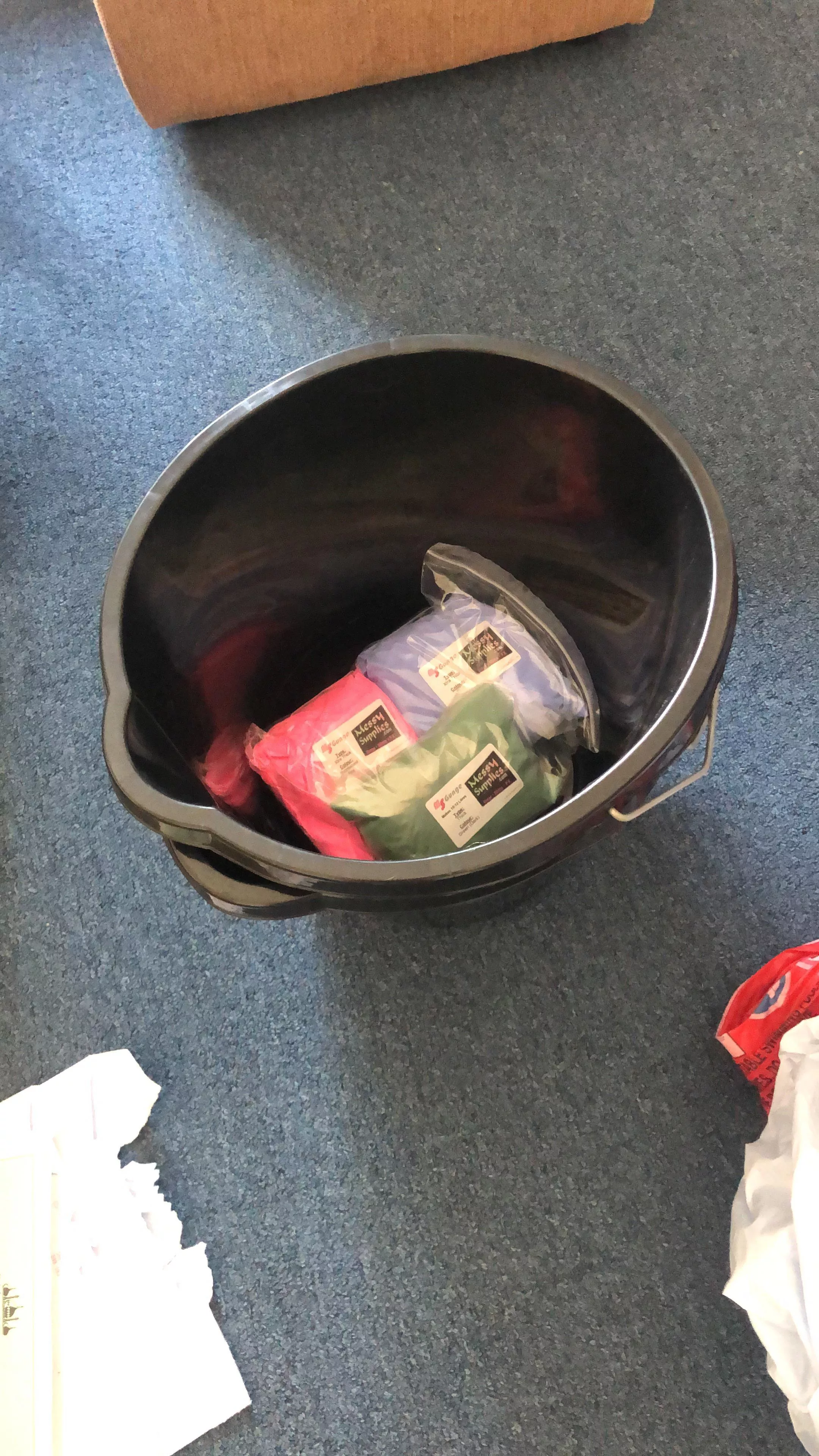 Would anyone be interested in a blog written by a girl who has got into sploshing? I introduced my partner and she loves it and wants to write about it, and take suggestions and advice. Who would enjoy this