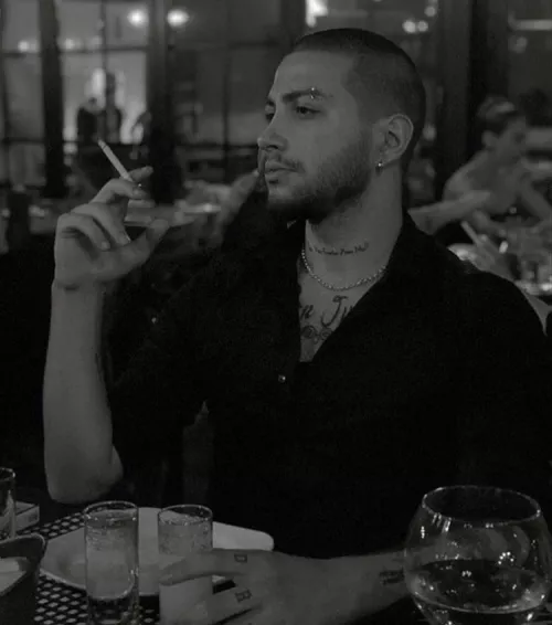 โขWould anyone really want to feel my every inches? [8 โขWould anyone really want to feel my every inches? [8