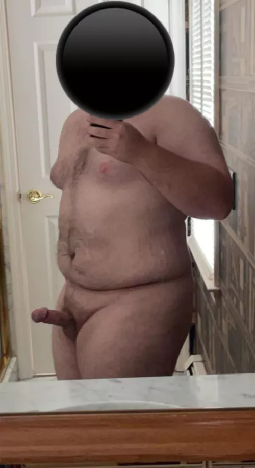 Would be a real shame if no girls around my age slid into my DMs ;) (M22) Would be a real shame if no girls around my age slid into my DMs ;) (M22)