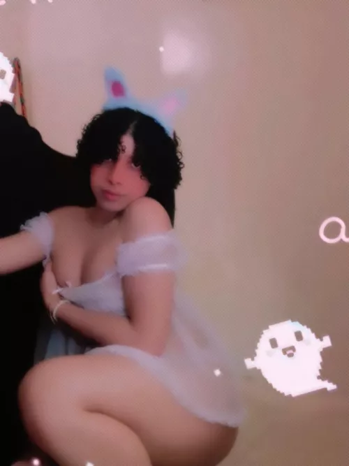 Would give me many kisses?👉🏼👈🏼