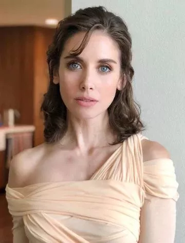 Would love for someone to peg me as Alison Brie for a reward Would love for someone to peg me as Alison Brie for a reward