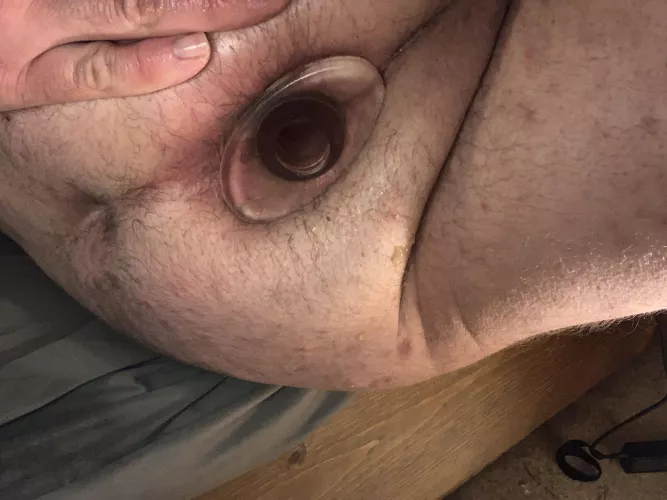 Would love to be someone’s submissive toy to use.