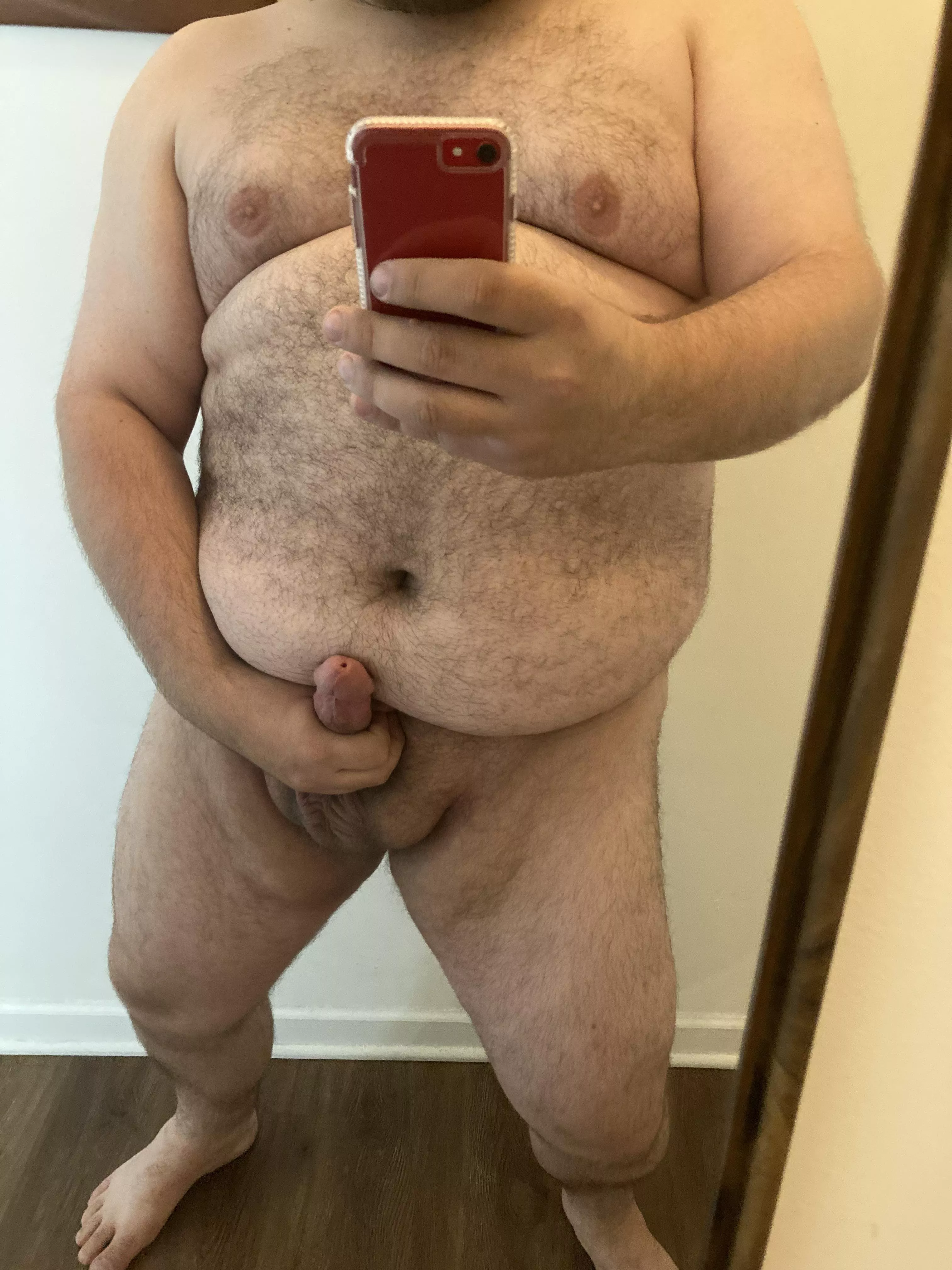 Would love to find a woman who wants to give me a hand