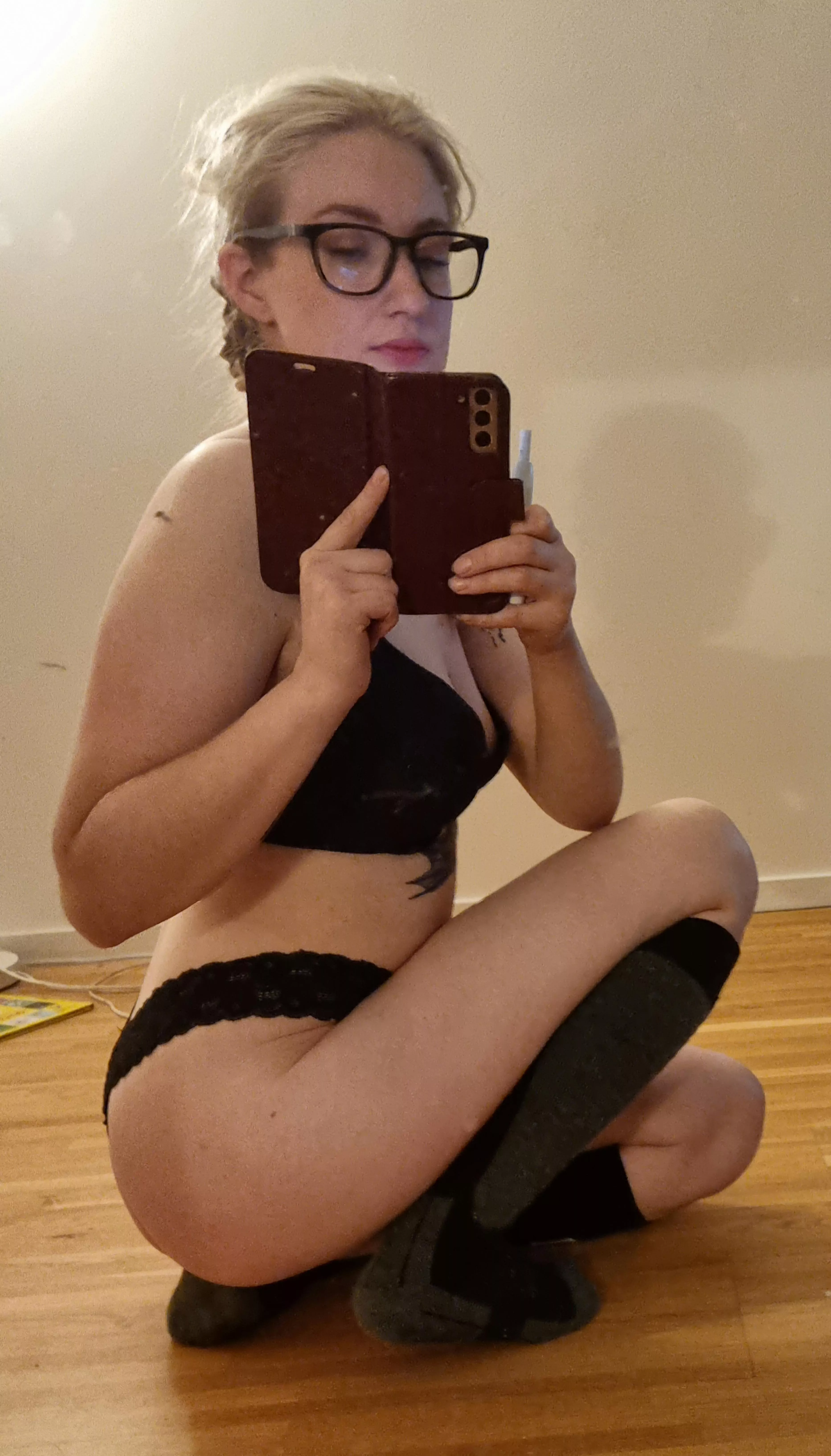 Would love to have u between my legs! Would love to have u between my legs!