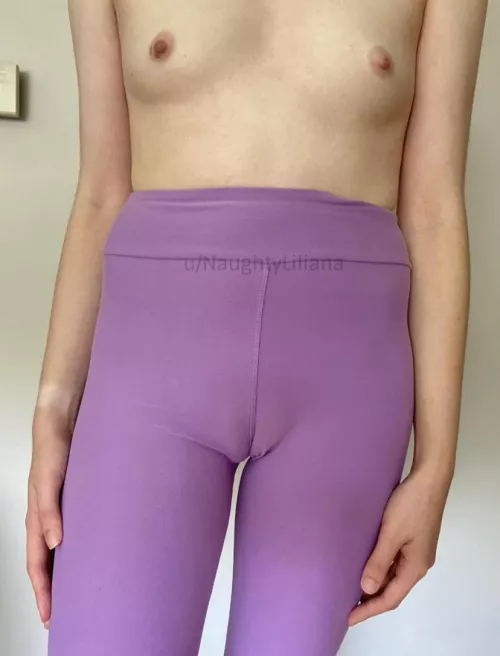 Would my cameltoe be too distracting? Would my cameltoe be too distracting?