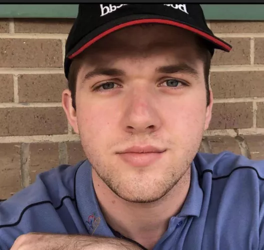 Would rather be playing games than working π