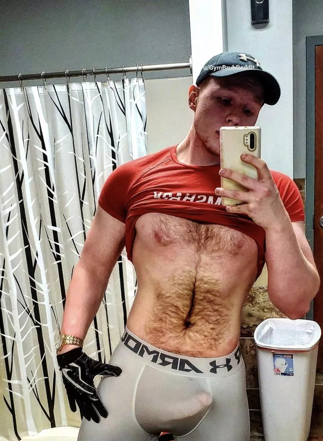 Would this outfit grab your attention at the gym? Would this outfit grab your attention at the gym?