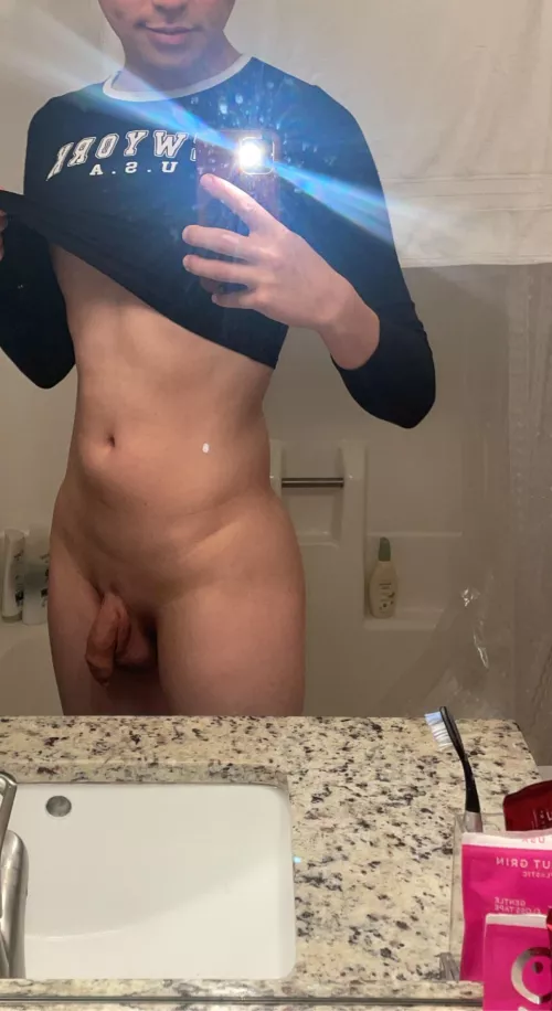 would u play with me?🥺