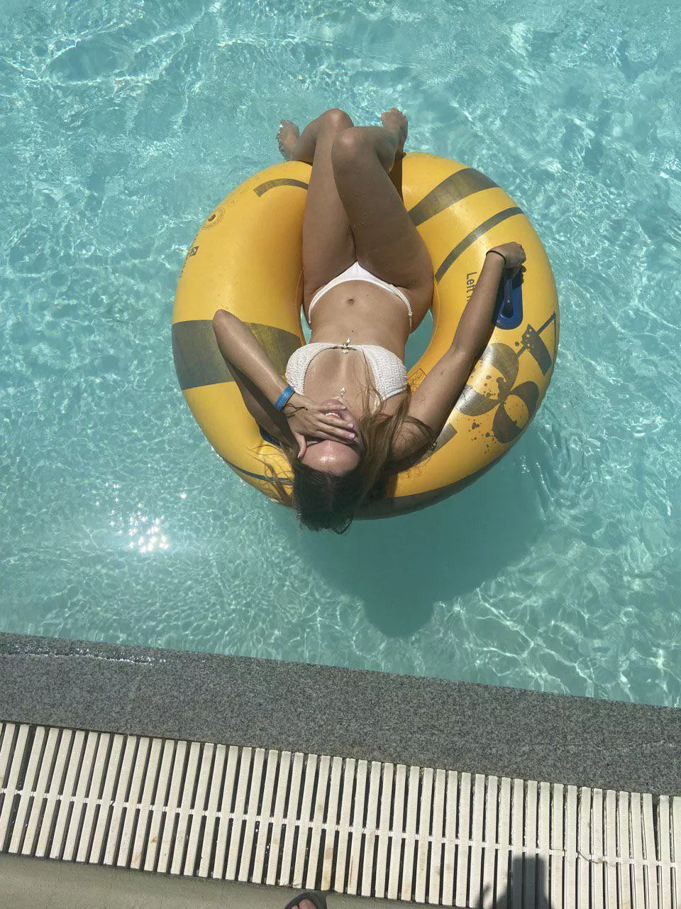 would u swim with me?