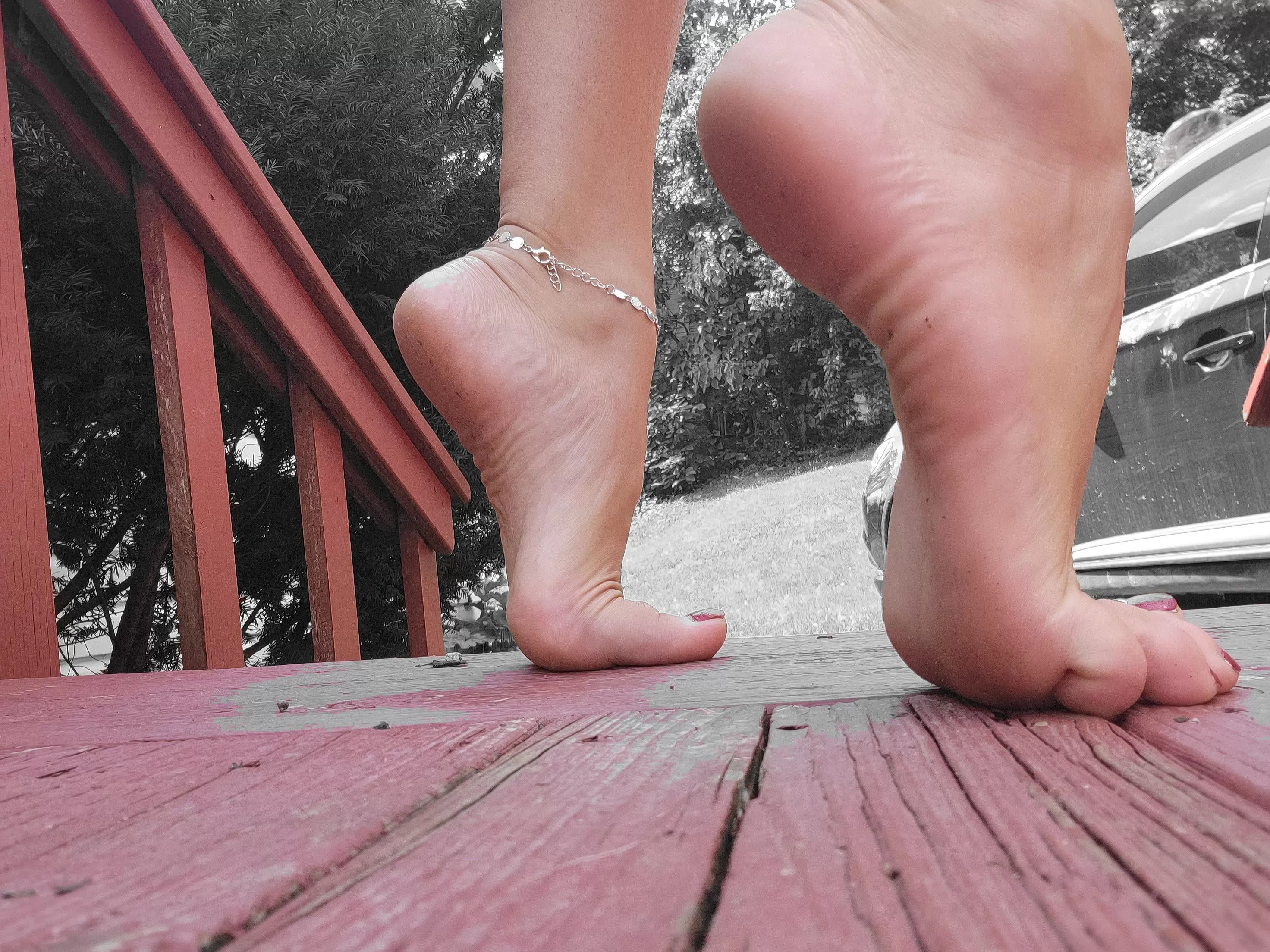 Would ya rub them for me? Would ya rub them for me?