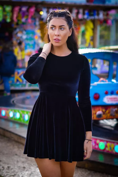 Would you approach me at the fair ? Would you approach me at the fair ?
