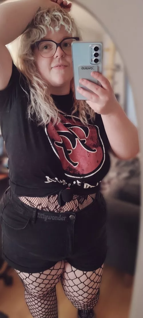 Would you believe it if I said I was a bit of a scene/emo kid back in the day π it'll always be a part of me π
 Would you believe it if I said I was a bit of a scene/emo kid back in the day π it'll always be a part of me π