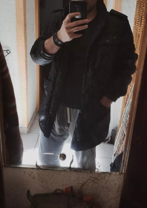 would you check my bulge if id be walking towards you?