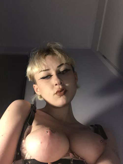 would you cover my teen areolas with your hot load? would you cover my teen areolas with your hot load?