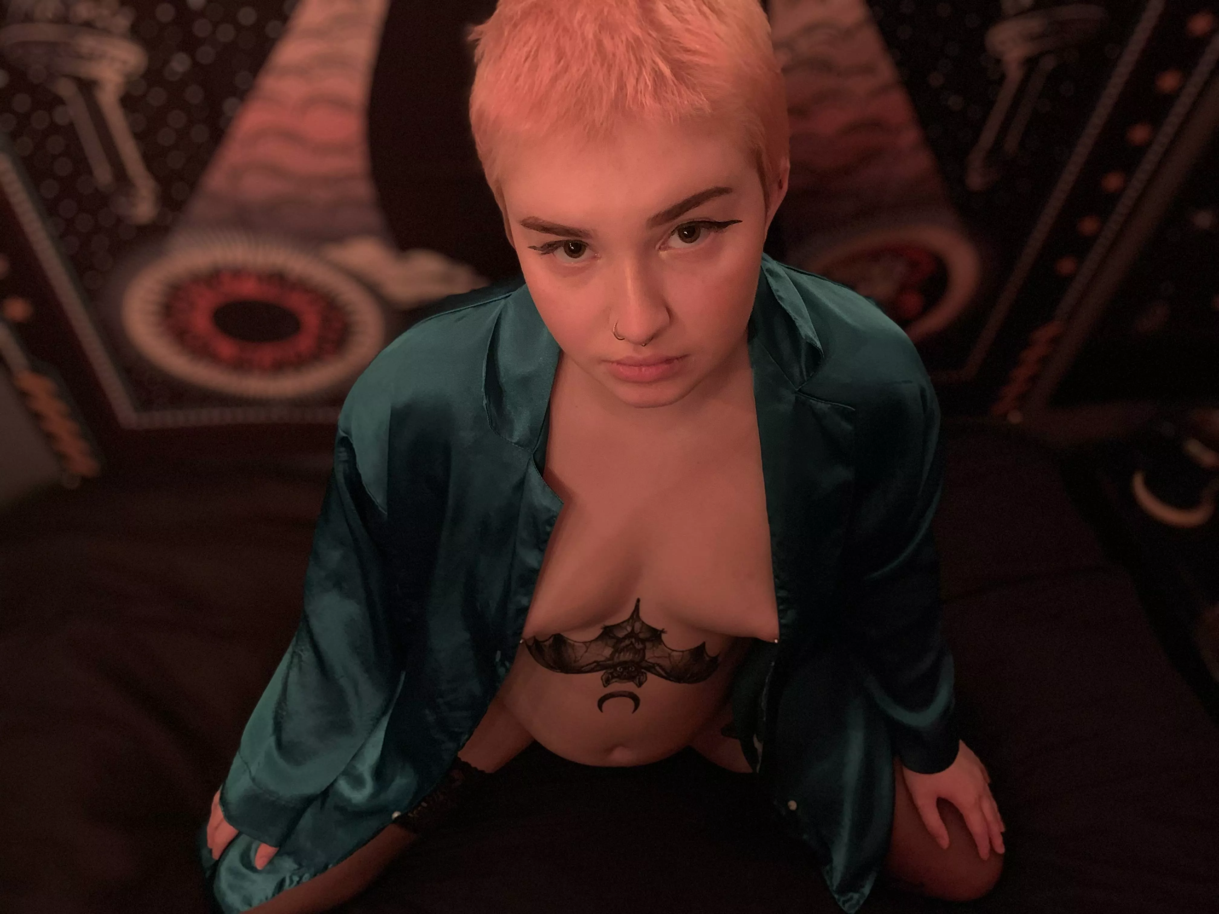 Would you cum all over me baby?🖤 Would you cum all over me baby?🖤