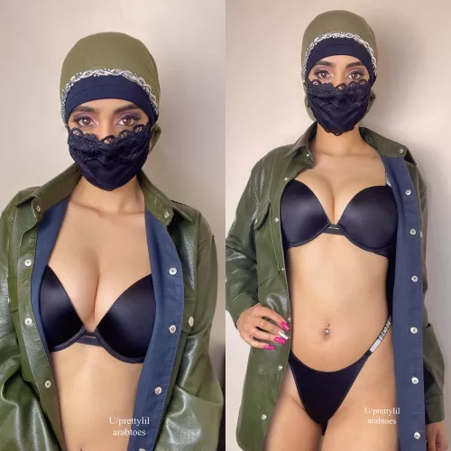 Would you cum inside me or on me? ♥ [f]