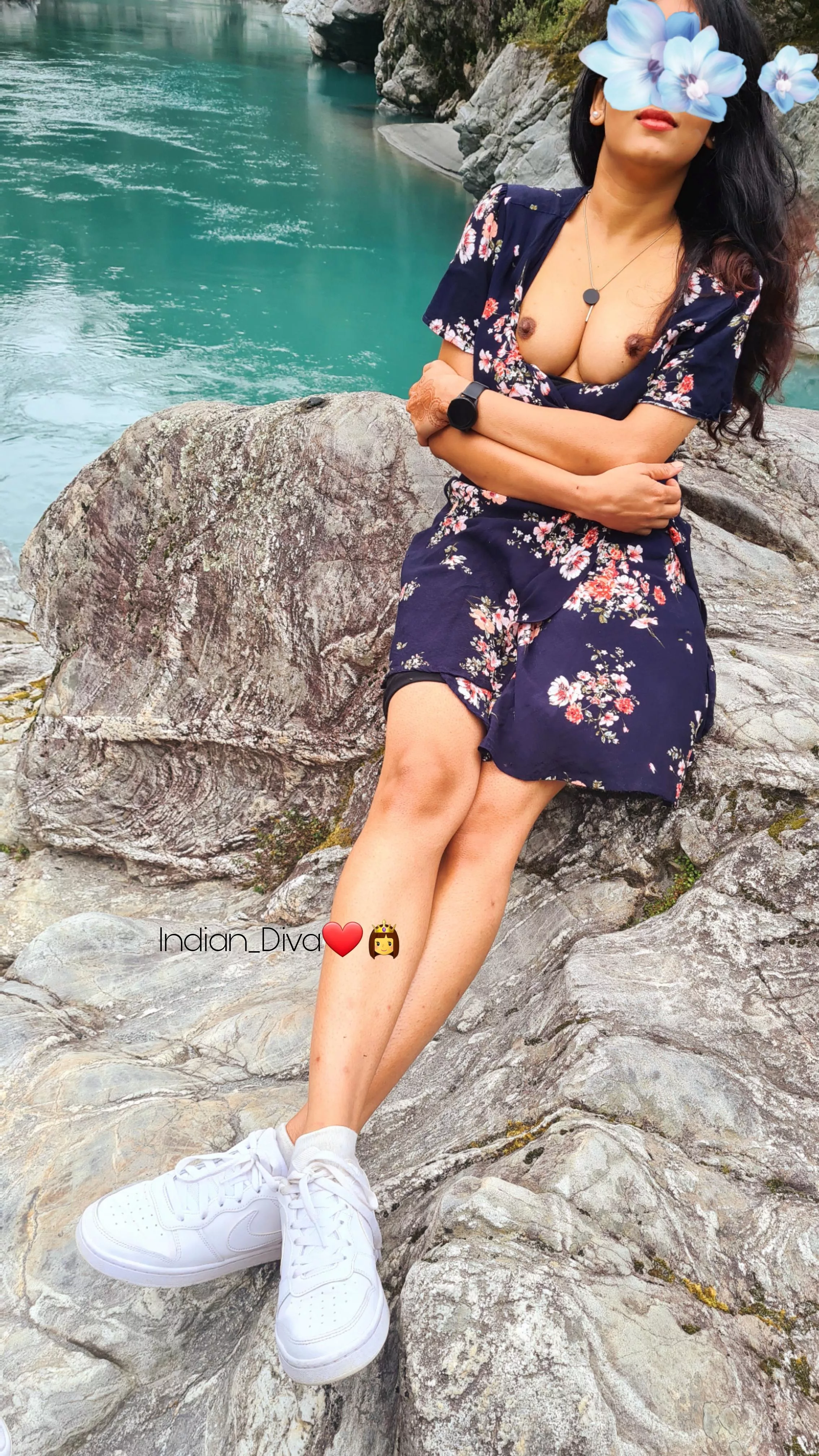 Would you date me outdoor too????????? [F]