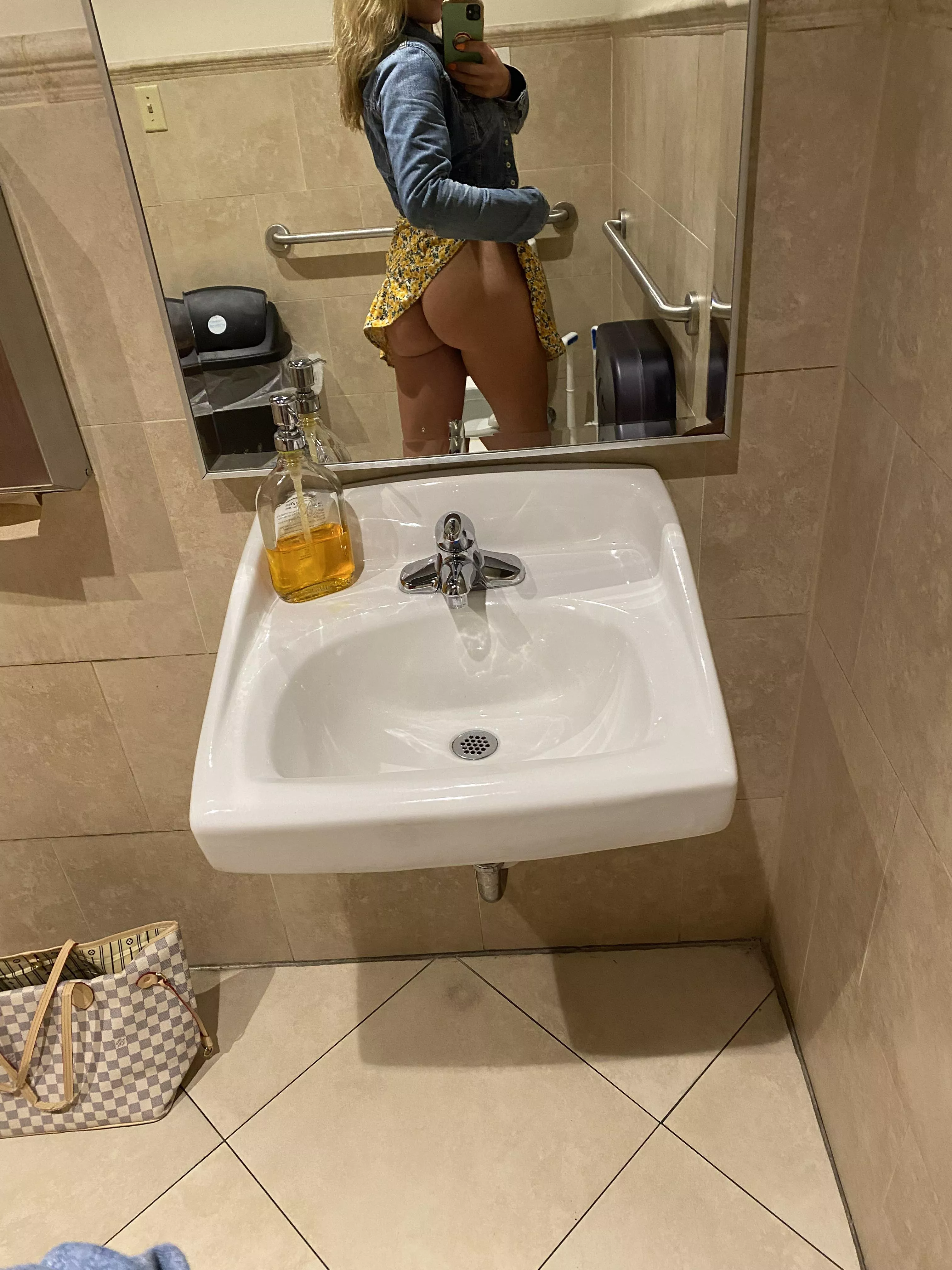 Would you eat my ass? Asking (f)or a friend. Would you eat my ass? Asking (f)or a friend.