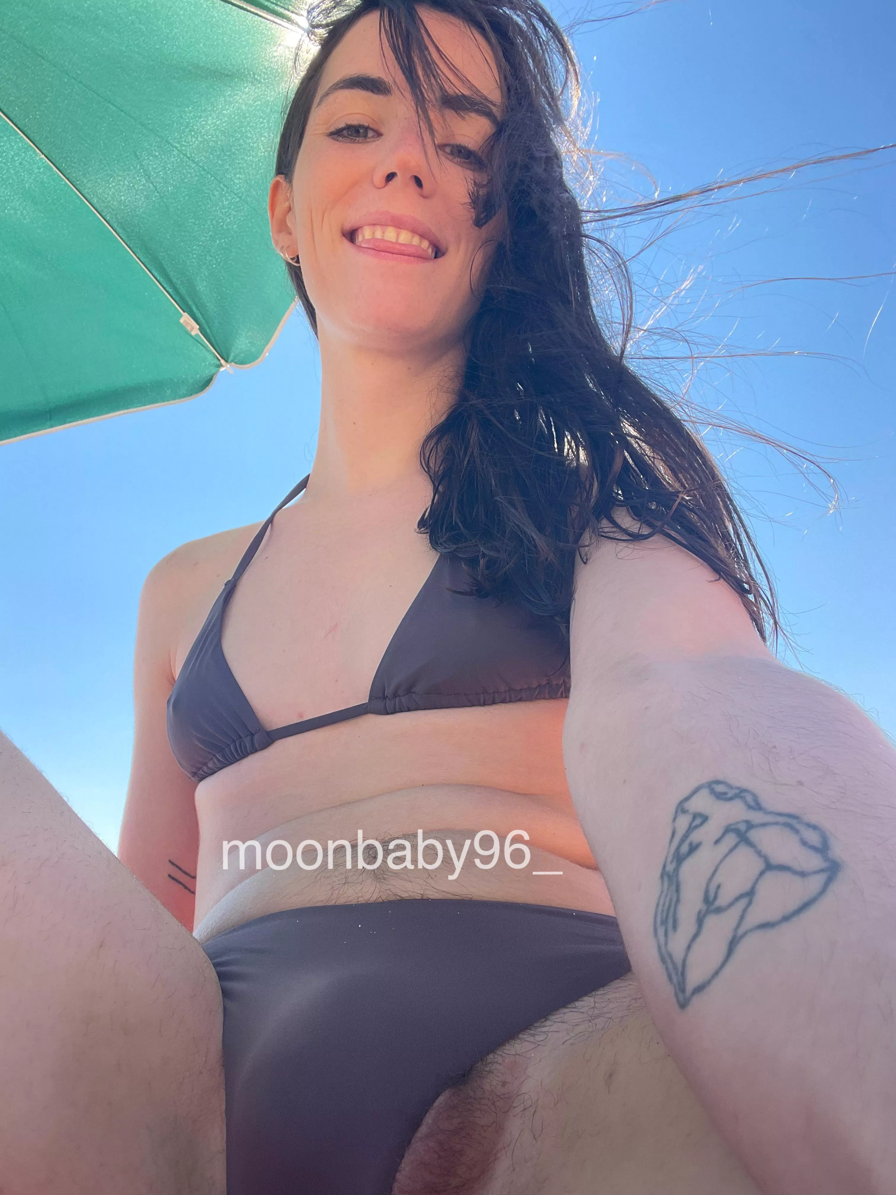 would you enjoy this bulge on the beach? would you enjoy this bulge on the beach?