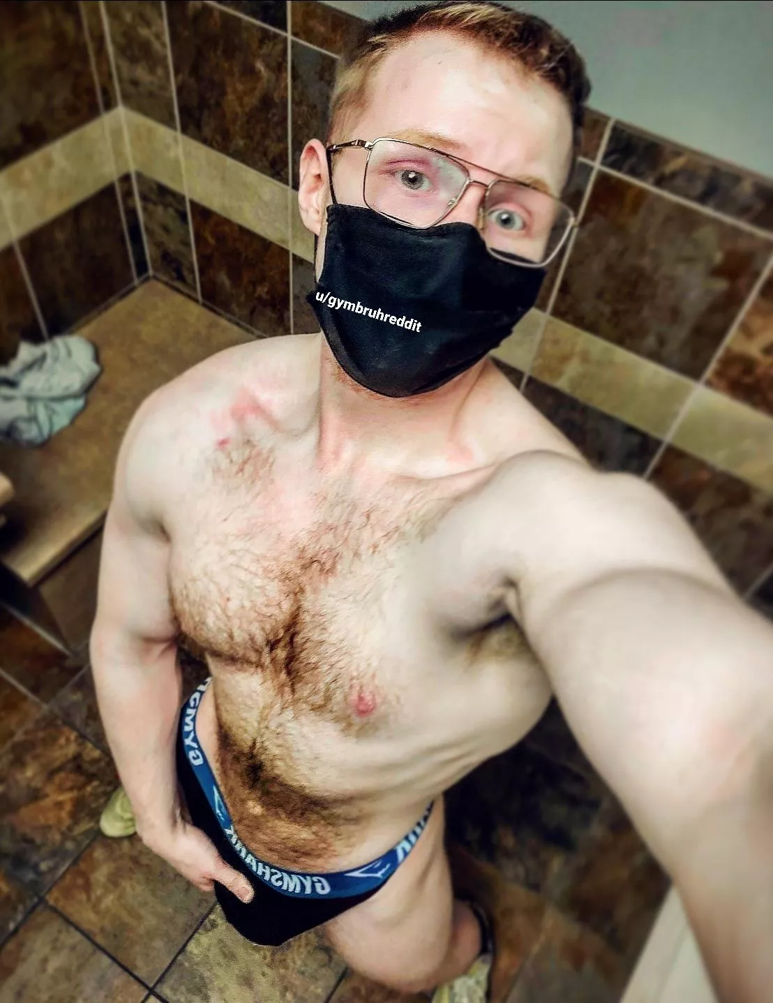 Would you enjoy to see this bulge break free before your eyes ?🎼 Would you enjoy to see this bulge break free before your eyes ?🎼