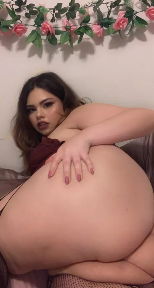 Would you fuck a chubby goth girl?
