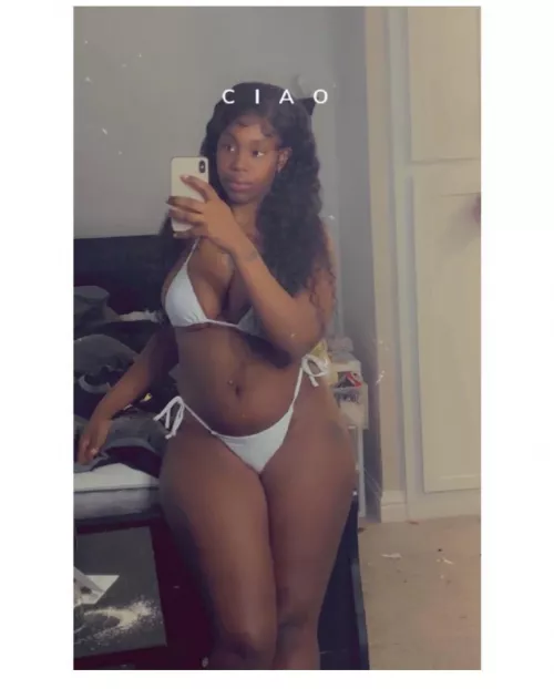 Would you fuck a thick black girl??? Would you fuck a thick black girl???