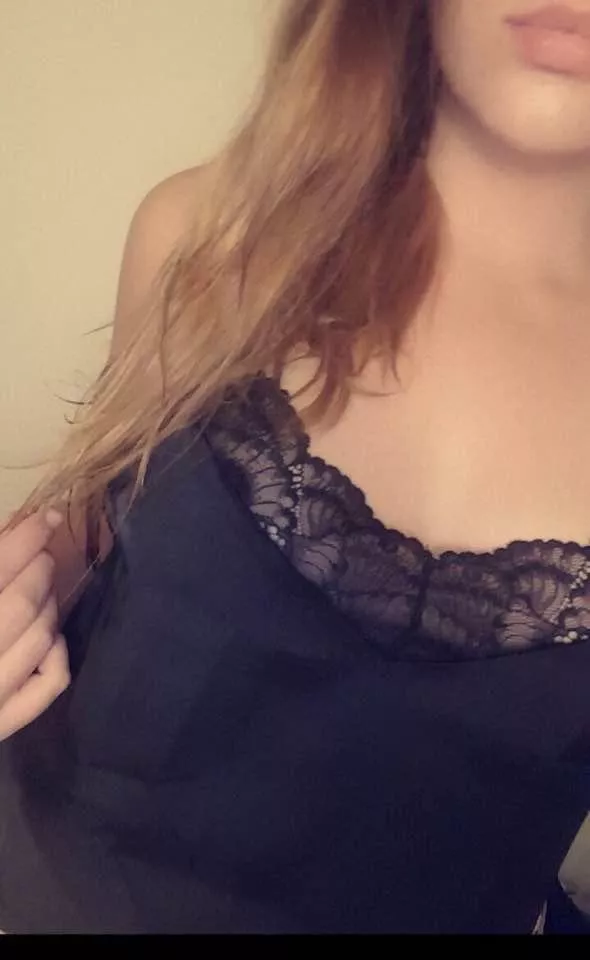 Would you fuck me?:) Would you fuck me?:)