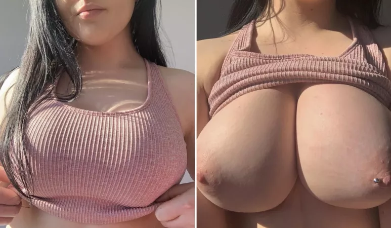 Would you fuck my huge titties? Would you fuck my huge titties?